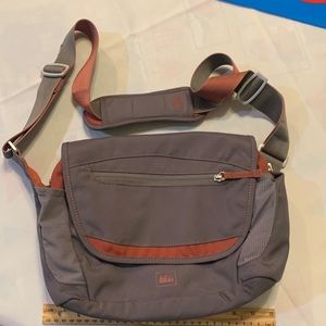 REI crossbody bag